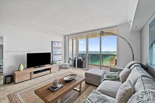 Жилой комплекс, Hallandale Beach, Broward County