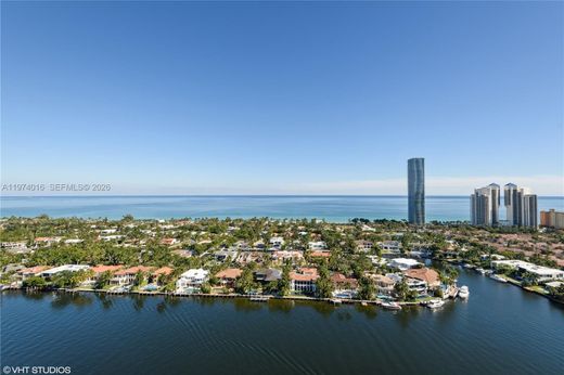 Residential complexes in Aventura, Miami-Dade