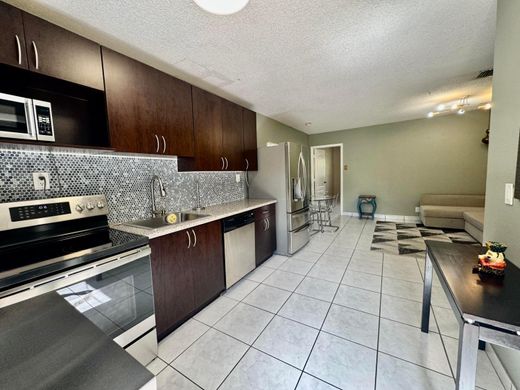 Villa in Miami, Miami-Dade County