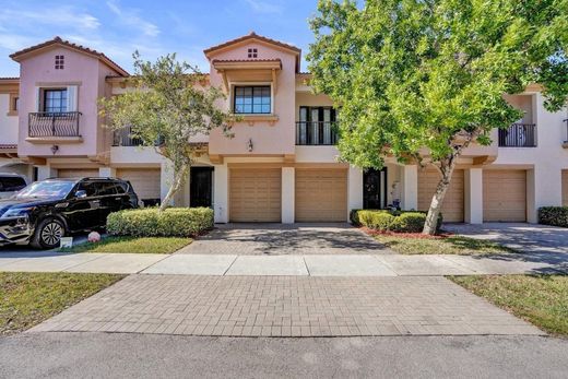Townhouse in Coconut Creek, Broward County