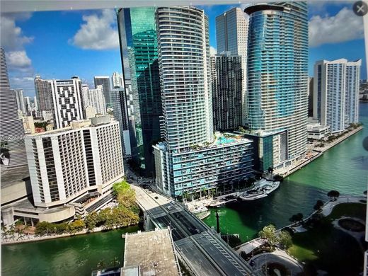 Residential complexes in Miami, Miami-Dade