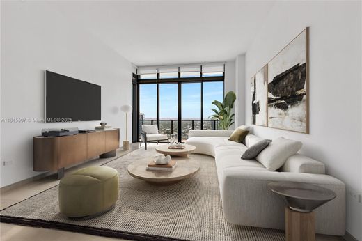 マイアミ, Miami-Dade Countyのアパートメント・コンプレックス