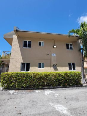 Residential complexes in Miami, Miami-Dade