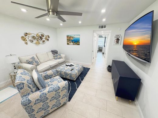 Kamienica w Delray Beach, Palm Beach County