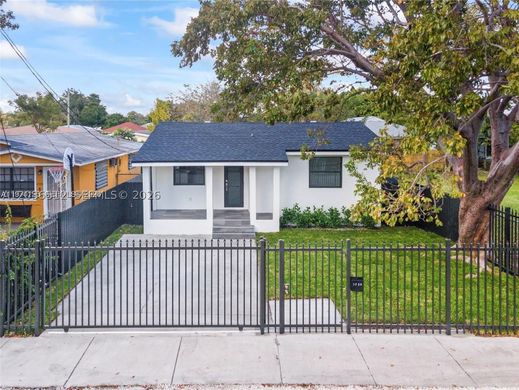 Villa in Miami Heights Trailer Park, Miami-Dade County