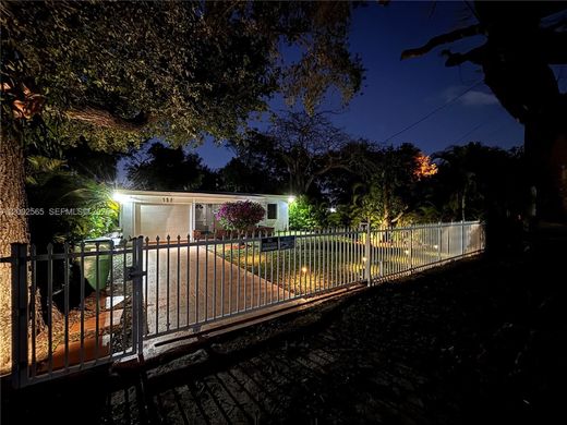 Villa in Miami, Miami-Dade County