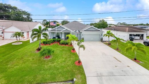 Villa Port Saint Lucie, Saint Lucie County