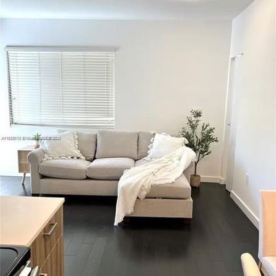 Жилой комплекс, Майами-Бич, Miami-Dade County