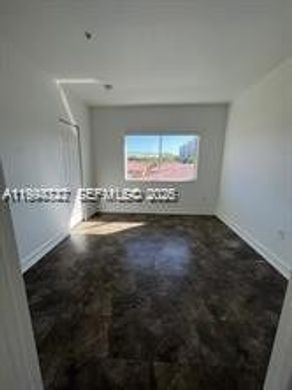 Residential complexes in Miami, Miami-Dade