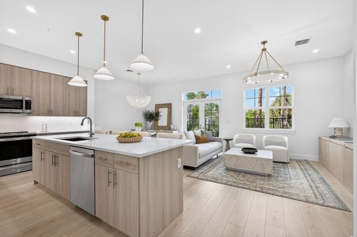 Townhouse in Jupiter, Palm Beach