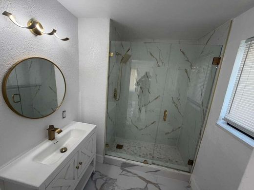 Villa in Pompano Beach, Broward County