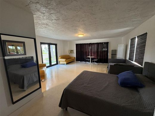 Residential complexes in Fort Pierce, Saint Lucie County