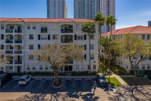 Komplex apartman Aventura, Miami-Dade County