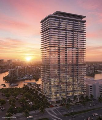 Residential complexes in Hollywood, Broward County
