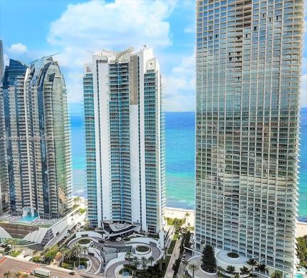 مجمع شقق ﻓﻲ Sunny Isles Beach, Miami-Dade County