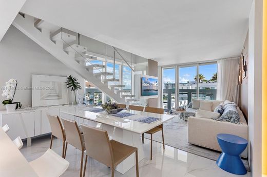 Appartementencomplex in Bay Harbor Islands, Miami-Dade County