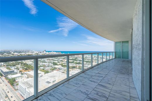 Complexes résidentiels à Miami Beach, Comté de Miami-Dade