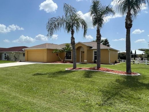 Villa in Punta Gorda, Charlotte County