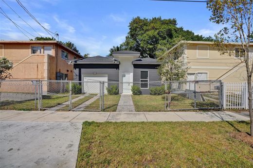 Villa in Miami Heights Trailer Park, Miami-Dade County