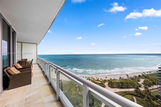 Komplex apartman Bal Harbour, Miami-Dade County