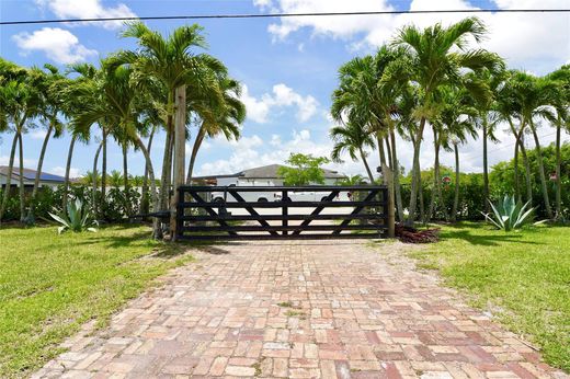 ﻓﻴﻼ ﻓﻲ ميامي، فلوريدا, Miami-Dade County