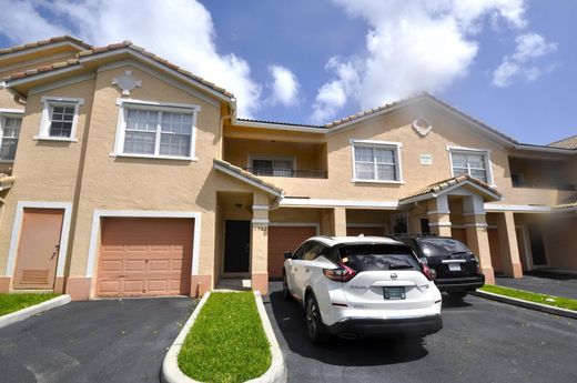 Kamienica w North Lauderdale, Broward County