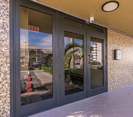 公寓楼  Hallandale Beach, Broward County