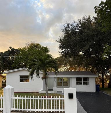 Villa Lauderhill, Broward County