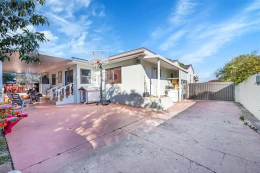 Villa Hialeah, Miami-Dade County
