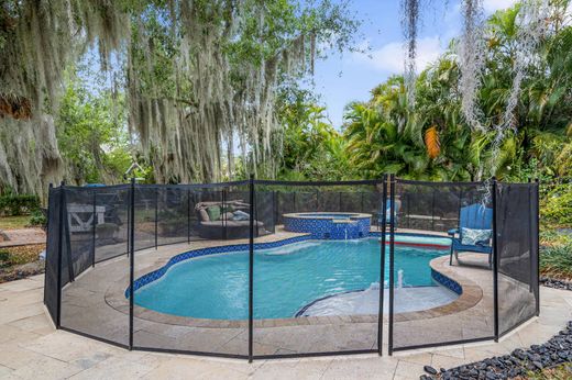 Villa in Cloud Lake, Palm Beach