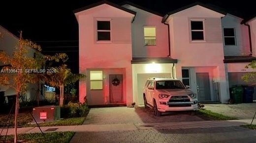 Таунхаус, Homestead, Miami-Dade County