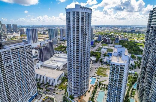 Residential complexes in Miami, Miami-Dade