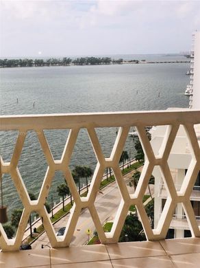 Residential complexes in Miami, Miami-Dade