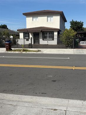 Вилла, Hialeah, Miami-Dade County