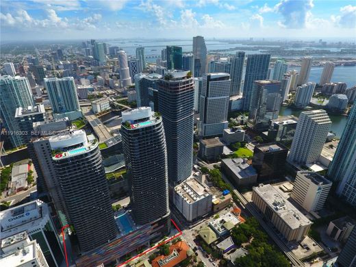 Residential complexes in Miami, Miami-Dade