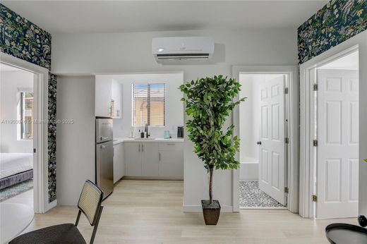 Complesso residenziale a Miami, Miami-Dade County