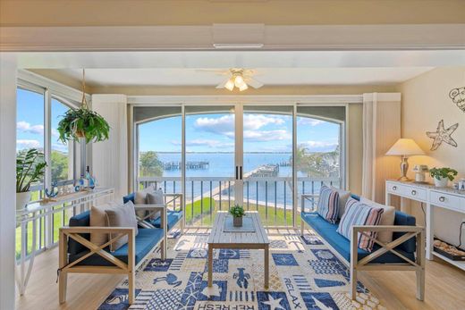 Complexes résidentiels à Stuart, Comté de Martin