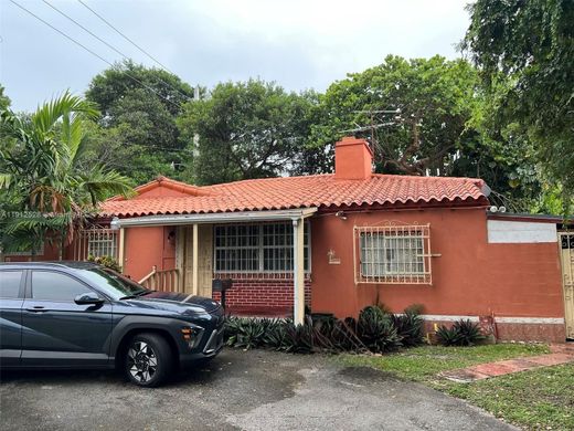 ﻓﻴﻼ ﻓﻲ ميامي، فلوريدا, Miami-Dade County