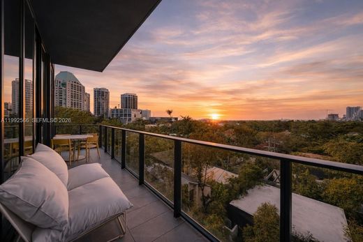 Жилой комплекс, Майами, Miami-Dade County