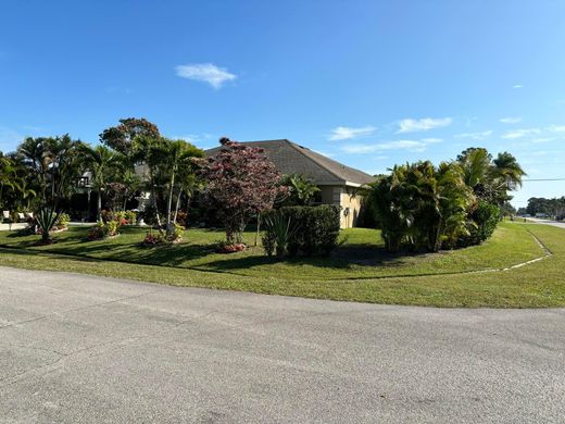 Villa Port Saint Lucie, Saint Lucie County