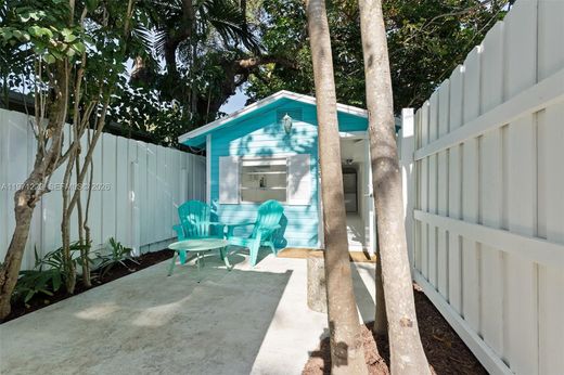 Villa - Coconut Grove, Miami-Dade County