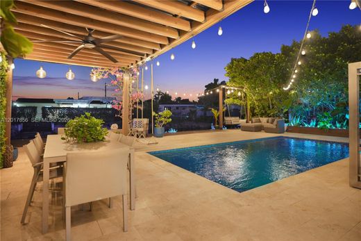 Villa in Miami, Miami-Dade County