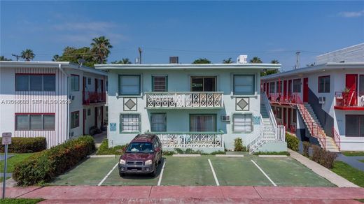 Жилой комплекс, Майами-Бич, Miami-Dade County