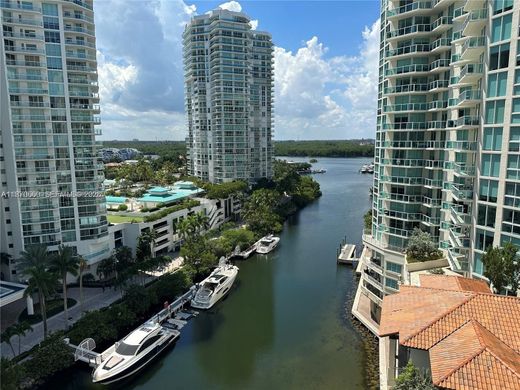 Residential complexes in Sunny Isles Beach, Miami-Dade