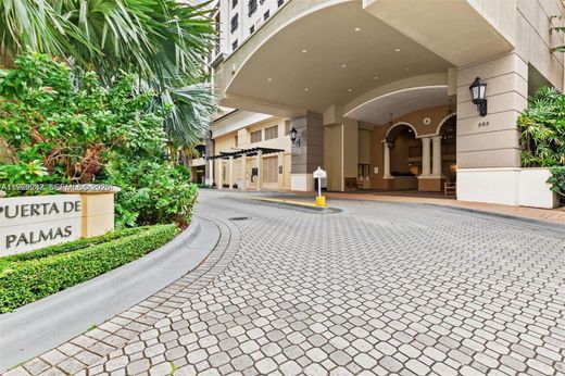 Residential complexes in Coral Gables, Miami-Dade