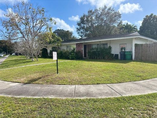 Villa - Miami, Miami-Dade County