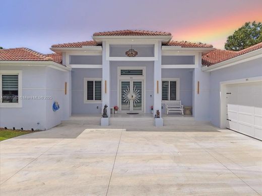 Вилла, Lehigh Acres, Lee County