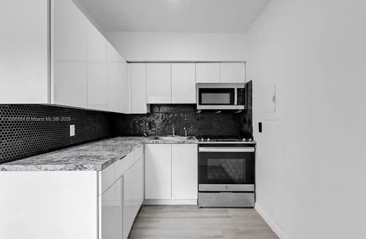 Residential complexes in Miami Shores, Miami-Dade