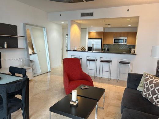 Komplex apartman Miami, Miami-Dade County
