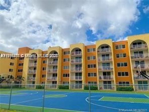 Residential complexes in Hialeah, Miami-Dade